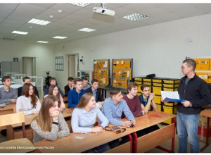 В 2026 году вступит в силу закон о бесплатном профобучении выпускников 9-х классов, не сдавших ГИА