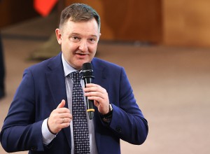 Александр Бугаев: «С 1 сентября начнется поэтапное введение предмета «Духовно-нравственная культура России»