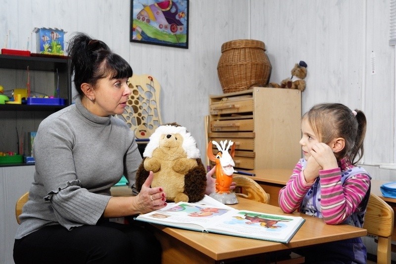 Минпросвещения России направило рекомендации по разработке программ основного общего образования для пятиклассников с ОВЗ