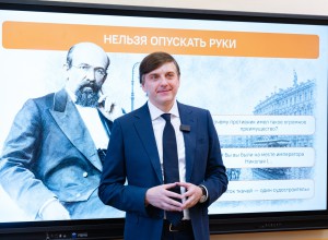 Сергей Кравцов дал старт обновленному курсу «Разговоры о важном» в российских школах